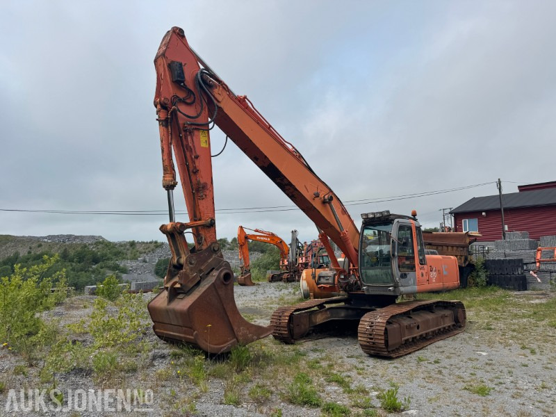 2003 Hitachi ZX270LC Gravemaskin - Beltegraver - Graafmachine: afbeelding 2 2003 Hitachi ZX270LC Gravemaskin - Beltegraver - Graafmachine: afbeelding 2