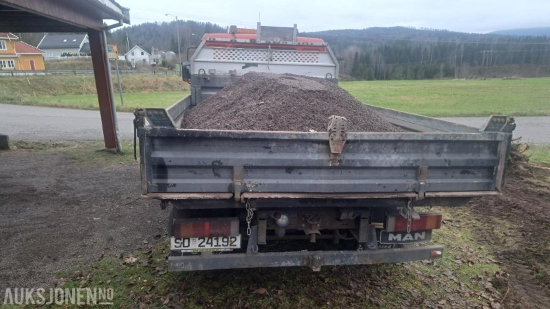 2004 MAN LE8.180 tippbil eu ok til 02.2026 - Kipper vrachtwagen: afbeelding 4 2004 MAN LE8.180 tippbil eu ok til 02.2026 - Kipper vrachtwagen: afbeelding 4