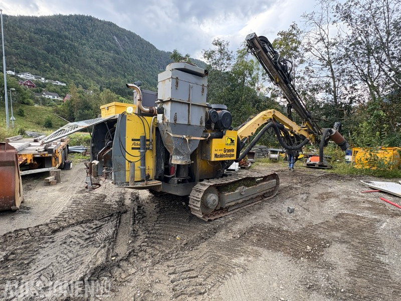 2005 Atlas Copco ROC D3-03 borerigg - 6 947 timer - Boormachine: afbeelding 3 2005 Atlas Copco ROC D3-03 borerigg - 6 947 timer - Boormachine: afbeelding 3