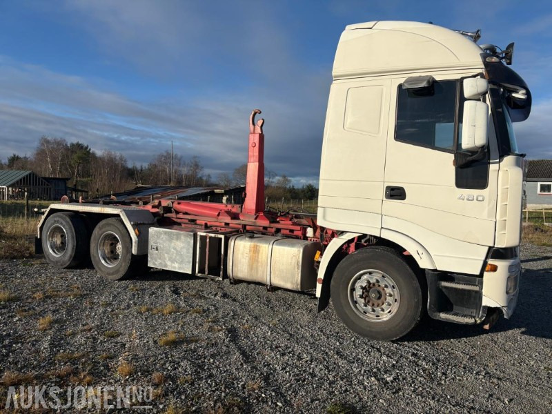2005 Iveco 260S48 krokløft - Haakarmsysteem vrachtwagen: afbeelding 3 2005 Iveco 260S48 krokløft - Haakarmsysteem vrachtwagen: afbeelding 3