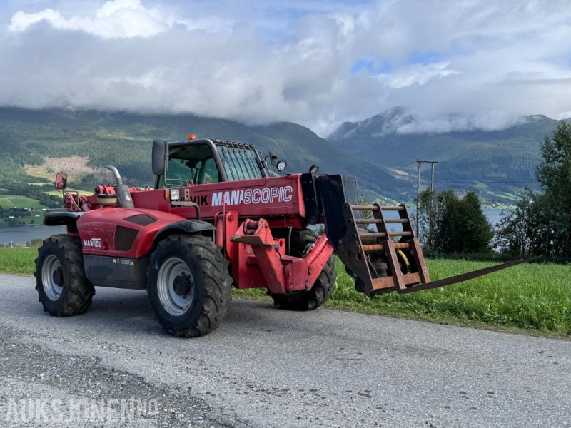 2005 Manitou ManiScopic MT 1335 SL - Teleskoptruck med pallegafler - 4 hjulsstyring - 4x4 - Sertifisert - Gått 4455 timer - Verreiker: afbeelding 3 2005 Manitou ManiScopic MT 1335 SL - Teleskoptruck med pallegafler - 4 hjulsstyring - 4x4 - Sertifisert - Gått 4455 timer - Verreiker: afbeelding 3
