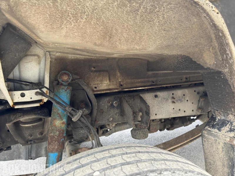 2005 Mercedes-Benz 815Da/37-Vn 4X4 linjebil med kran og masse utstyr - Kraanwagen: afbeelding 5 2005 Mercedes-Benz 815Da/37-Vn 4X4 linjebil med kran og masse utstyr - Kraanwagen: afbeelding 5