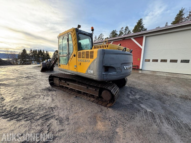 2006 Volvo EC140 BLC gravemaskin med tiltrotator og pusseskuffe - Graafmachine: afbeelding 4 2006 Volvo EC140 BLC gravemaskin med tiltrotator og pusseskuffe - Graafmachine: afbeelding 4