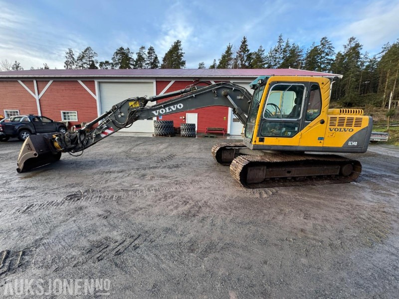 2006 Volvo EC140 BLC gravemaskin med tiltrotator og pusseskuffe - Graafmachine: afbeelding 2 2006 Volvo EC140 BLC gravemaskin med tiltrotator og pusseskuffe - Graafmachine: afbeelding 2