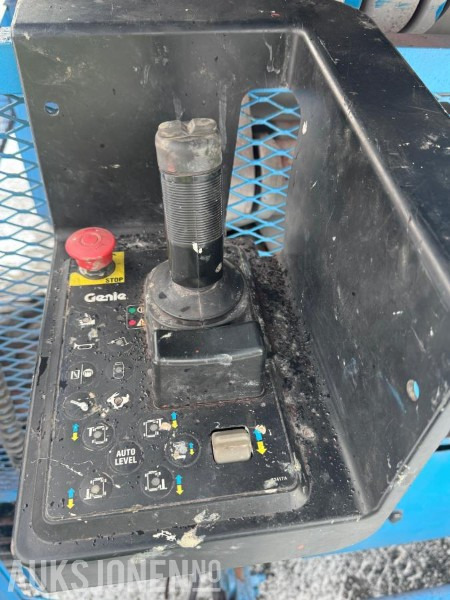 2007 Genie 5390 SAKSELIFT - 2707 Timer - Hoogwerker: afbeelding 4 2007 Genie 5390 SAKSELIFT - 2707 Timer - Hoogwerker: afbeelding 4