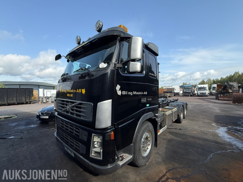 2007 Volvo FH 520 Krokbil - EU godkjent til 2026 - Krok med knekk - Alufelger - Luftstyrt hengerfeste - EU OK -Euro4T - 334487km - Haakarmsysteem vrachtwagen: afbeelding 1 2007 Volvo FH 520 Krokbil - EU godkjent til 2026 - Krok med knekk - Alufelger - Luftstyrt hengerfeste - EU OK -Euro4T - 334487km - Haakarmsysteem vrachtwagen: afbeelding 1