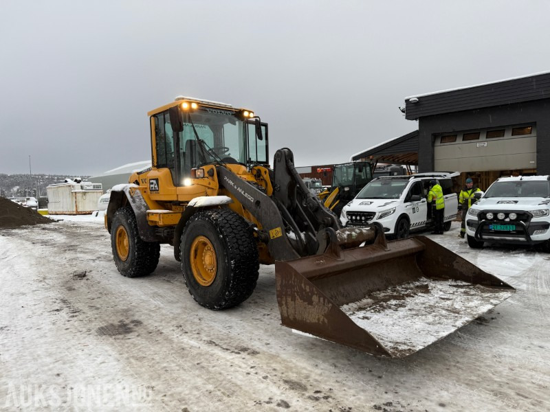 2007 Volvo L70F - Pusseskuffe - 9668t - Sentralsmøring - Wiellader: afbeelding 4 2007 Volvo L70F - Pusseskuffe - 9668t - Sentralsmøring - Wiellader: afbeelding 4