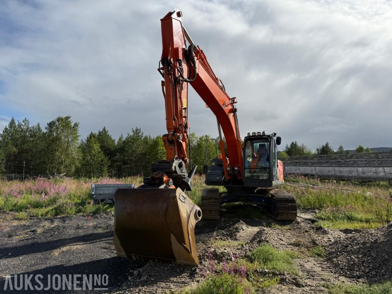 2008 Hitachi ZX210LC-3 – 9754 t - Novatron - Sentralsmøring - Graafmachine: afbeelding 2 2008 Hitachi ZX210LC-3 – 9754 t - Novatron - Sentralsmøring - Graafmachine: afbeelding 2