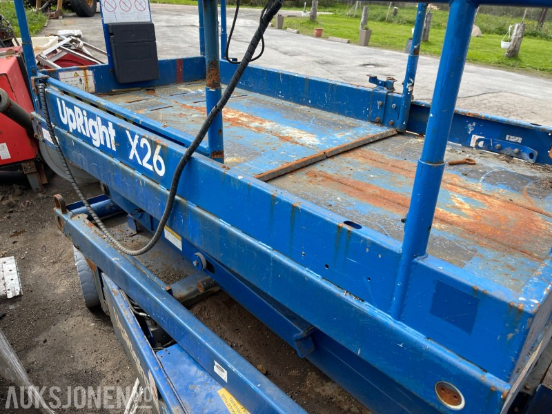 2008 UpRight X26 Lift Selges som reparasjons objekt - Hoogwerker: afbeelding 3 2008 UpRight X26 Lift Selges som reparasjons objekt - Hoogwerker: afbeelding 3