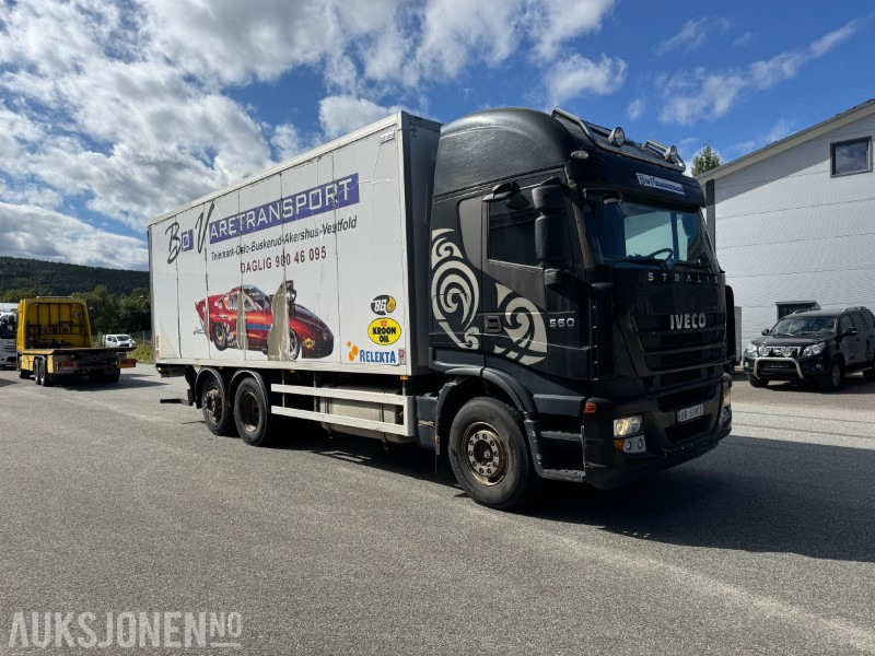 2009 Iveco Stralis 260S56, 560 hk, skapbil m/sideåpning og løftelem - Bakwagen: afbeelding 4 2009 Iveco Stralis 260S56, 560 hk, skapbil m/sideåpning og løftelem - Bakwagen: afbeelding 4