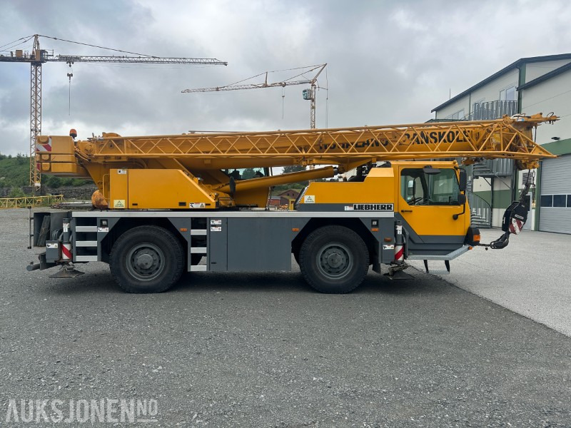 2009 Liebherr LTM1030-2,1 - Mobilkran - Kraan: afbeelding 1 2009 Liebherr LTM1030-2,1 - Mobilkran - Kraan: afbeelding 1