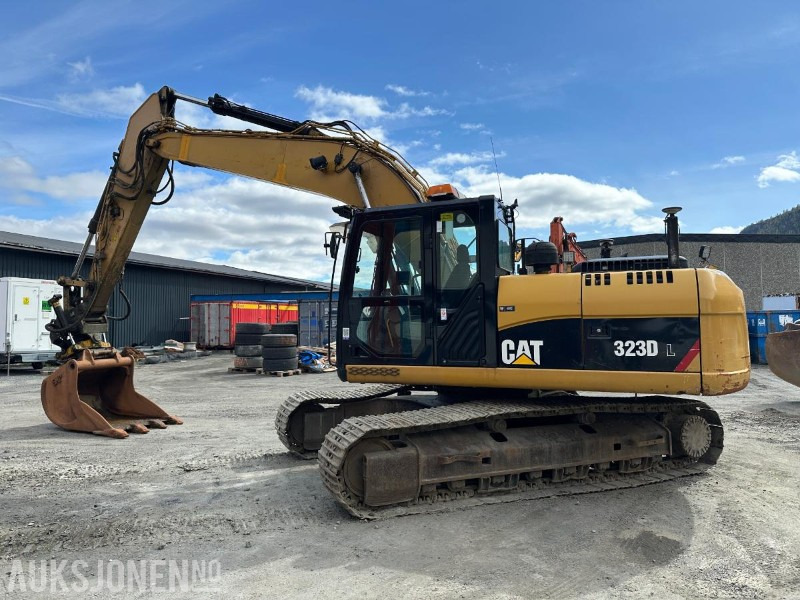 2010 CAT 323D GRAVEMASKIN - 14167 TIMER - Graafmachine: afbeelding 3 2010 CAT 323D GRAVEMASKIN - 14167 TIMER - Graafmachine: afbeelding 3