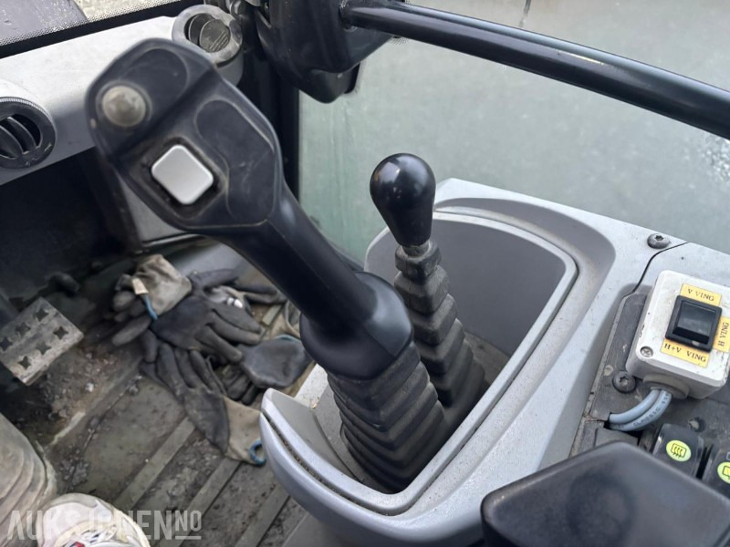 Wiellader 2010 CAT 906H HJULLASTER. 1596TIMER. SKUFFE. TELLEFSDAL VPL PLOG. HOLMS FEIEKOST. CAT PALLEGAFFLER: afbeelding 17 Wiellader 2010 CAT 906H HJULLASTER. 1596TIMER. SKUFFE. TELLEFSDAL VPL PLOG. HOLMS FEIEKOST. CAT PALLEGAFFLER: afbeelding 17