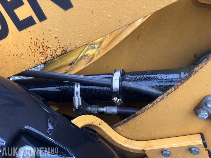 Wiellader 2010 CAT 906H HJULLASTER. 1596TIMER. SKUFFE. TELLEFSDAL VPL PLOG. HOLMS FEIEKOST. CAT PALLEGAFFLER: afbeelding 42 Wiellader 2010 CAT 906H HJULLASTER. 1596TIMER. SKUFFE. TELLEFSDAL VPL PLOG. HOLMS FEIEKOST. CAT PALLEGAFFLER: afbeelding 42