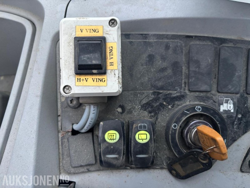 Wiellader 2010 CAT 906H HJULLASTER. 1596TIMER. SKUFFE. TELLEFSDAL VPL PLOG. HOLMS FEIEKOST. CAT PALLEGAFFLER: afbeelding 22 Wiellader 2010 CAT 906H HJULLASTER. 1596TIMER. SKUFFE. TELLEFSDAL VPL PLOG. HOLMS FEIEKOST. CAT PALLEGAFFLER: afbeelding 22