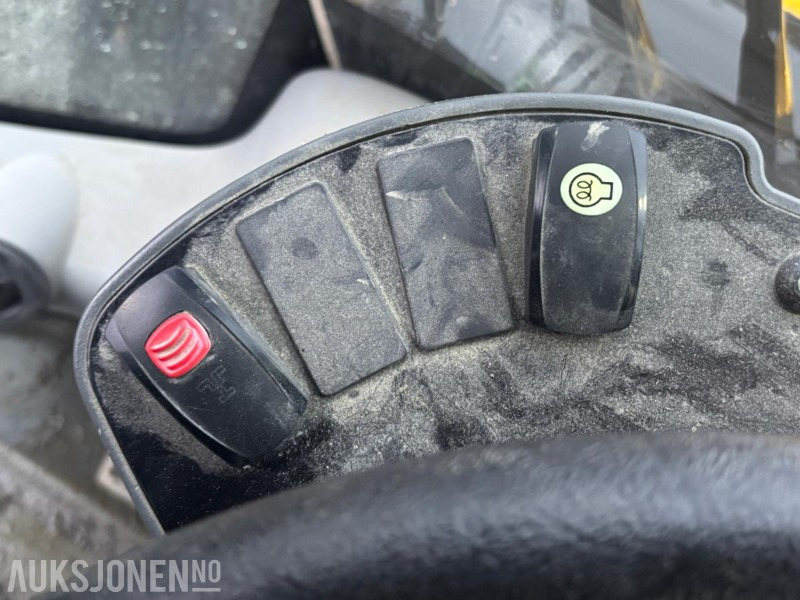 Wiellader 2010 CAT 906H HJULLASTER. 1596TIMER. SKUFFE. TELLEFSDAL VPL PLOG. HOLMS FEIEKOST. CAT PALLEGAFFLER: afbeelding 14 Wiellader 2010 CAT 906H HJULLASTER. 1596TIMER. SKUFFE. TELLEFSDAL VPL PLOG. HOLMS FEIEKOST. CAT PALLEGAFFLER: afbeelding 14