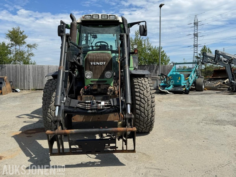 2010 Fendt 412 Vario traktor m/Trima frontlaster –9793 t – V-plog + ekstra hjulsett inkl. - Tractor: afbeelding 3 2010 Fendt 412 Vario traktor m/Trima frontlaster –9793 t – V-plog + ekstra hjulsett inkl. - Tractor: afbeelding 3