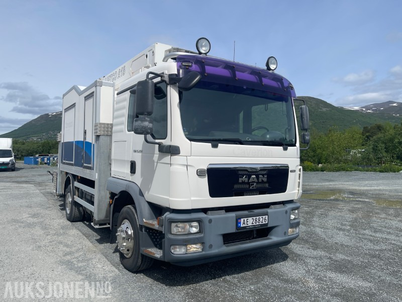 2010 MAN TGM kranbil med liftgo A18 - Kraanwagen: afbeelding 2 2010 MAN TGM kranbil med liftgo A18 - Kraanwagen: afbeelding 2