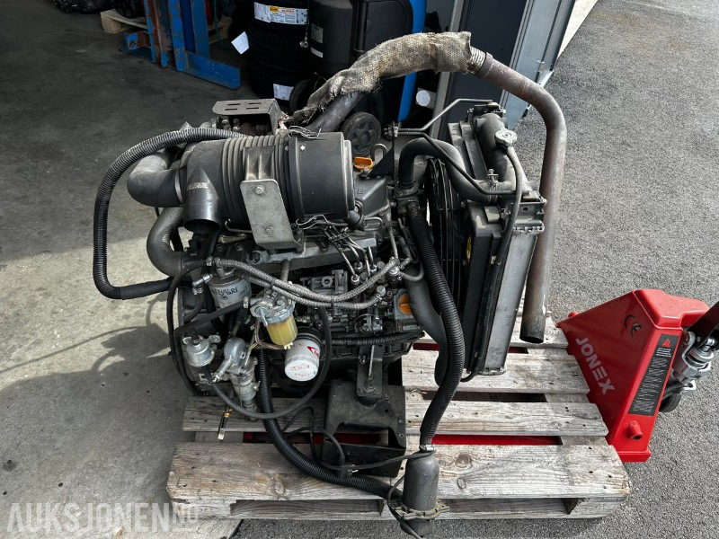 2010 Yanmar 4TNV84T-GGEH - Bouwmaterieel: afbeelding 1 2010 Yanmar 4TNV84T-GGEH - Bouwmaterieel: afbeelding 1