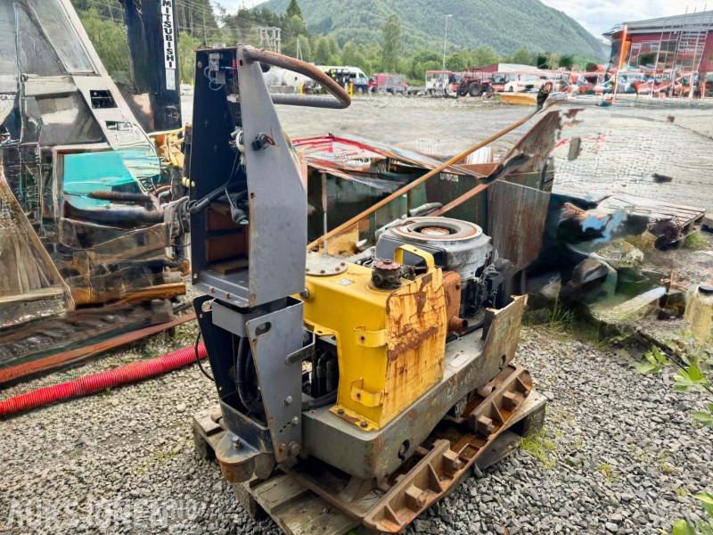 2011 Hatz Hoppetusse - Vibroplate - Wals: afbeelding 1 2011 Hatz Hoppetusse - Vibroplate - Wals: afbeelding 1