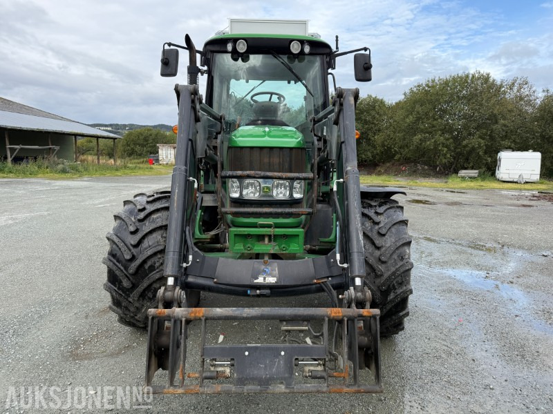 2011 John Deere 6230 Premium 40 km - Tractor: afbeelding 2 2011 John Deere 6230 Premium 40 km - Tractor: afbeelding 2