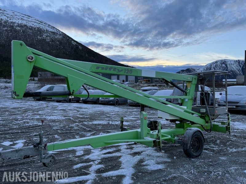 2011 Niftylift 120 ME - Tilhengermontert Elektrisk Bomlift - 12 meters arbeidshøyde - Sertifiseret til oktober 2026 - Hoogwerker: afbeelding 1 2011 Niftylift 120 ME - Tilhengermontert Elektrisk Bomlift - 12 meters arbeidshøyde - Sertifiseret til oktober 2026 - Hoogwerker: afbeelding 1
