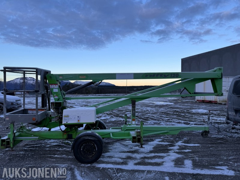 2011 Niftylift 120 ME - Tilhengermontert Elektrisk Bomlift - 12 meters arbeidshøyde - Sertifiseret til oktober 2026 - Hoogwerker: afbeelding 5 2011 Niftylift 120 ME - Tilhengermontert Elektrisk Bomlift - 12 meters arbeidshøyde - Sertifiseret til oktober 2026 - Hoogwerker: afbeelding 5