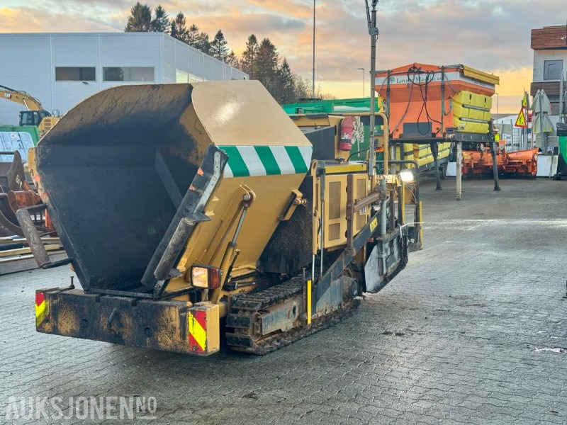 2012 Cat AP255E Beltegående Asfaltutlegger - Timer: 2464 - Bouwmaterieel: afbeelding 2 2012 Cat AP255E Beltegående Asfaltutlegger - Timer: 2464 - Bouwmaterieel: afbeelding 2