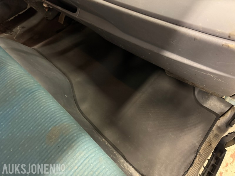 Kraanwagen 2012 Fuso Canter kranbil med plan: afbeelding 32 Kraanwagen 2012 Fuso Canter kranbil med plan: afbeelding 32