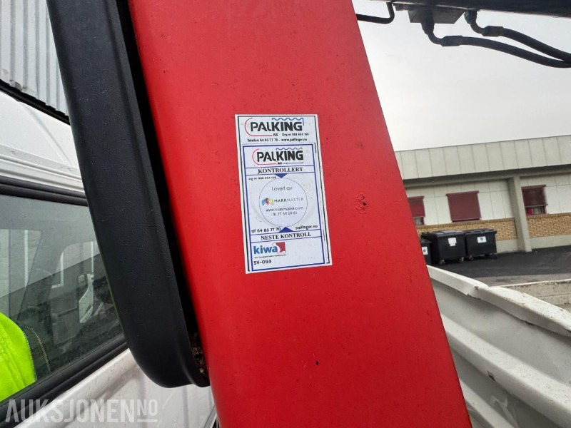 Kraanwagen 2012 Fuso Canter kranbil med plan: afbeelding 24 Kraanwagen 2012 Fuso Canter kranbil med plan: afbeelding 24