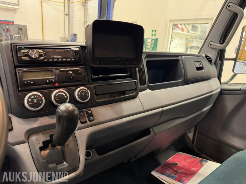 Kraanwagen 2012 Fuso Canter kranbil med plan: afbeelding 44 Kraanwagen 2012 Fuso Canter kranbil med plan: afbeelding 44