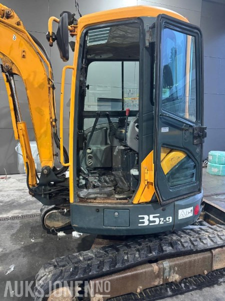 2012 HYUNDAI ROBEX 35Z-9 4,1TONN MINIGRAVER. 2135TIMER NYE BELTER 2024. GRAVESKUFF. PLANERINGSKUFF. - Minigraafmachine: afbeelding 2 2012 HYUNDAI ROBEX 35Z-9 4,1TONN MINIGRAVER. 2135TIMER NYE BELTER 2024. GRAVESKUFF. PLANERINGSKUFF. - Minigraafmachine: afbeelding 2