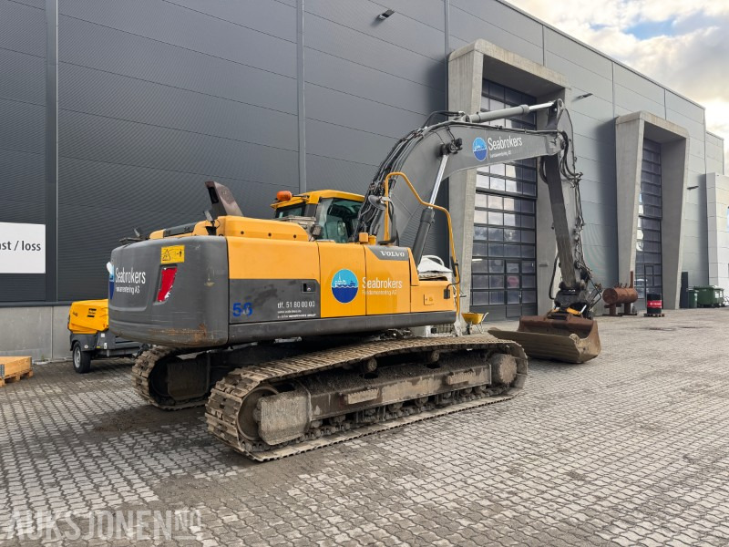 2012 Volvo EC220DL Beltegraver - Gravemaskin - Engcon Tiltrotator - Graafmachine: afbeelding 2 2012 Volvo EC220DL Beltegraver - Gravemaskin - Engcon Tiltrotator - Graafmachine: afbeelding 2
