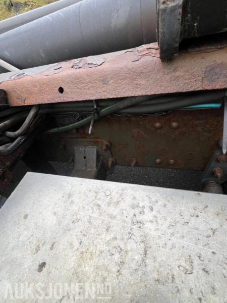 Haakarmsysteem vrachtwagen 2012 Volvo FH12 krokbil med Hiab krok og brøyteplate – 521 hk – EU-godkjent til 09/2026: afbeelding 27 Haakarmsysteem vrachtwagen 2012 Volvo FH12 krokbil med Hiab krok og brøyteplate – 521 hk – EU-godkjent til 09/2026: afbeelding 27