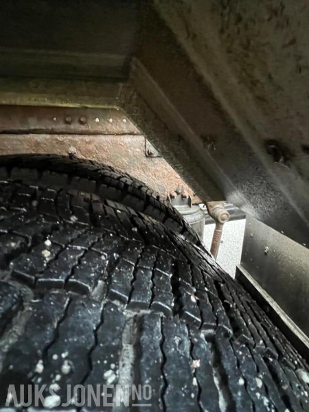 Haakarmsysteem vrachtwagen 2012 Volvo FH12 krokbil med Hiab krok og brøyteplate – 521 hk – EU-godkjent til 09/2026: afbeelding 36 Haakarmsysteem vrachtwagen 2012 Volvo FH12 krokbil med Hiab krok og brøyteplate – 521 hk – EU-godkjent til 09/2026: afbeelding 36