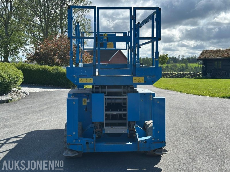 2013 Genie GS-3369DC - Terrenggående sakselift - Hoogwerker: afbeelding 4 2013 Genie GS-3369DC - Terrenggående sakselift - Hoogwerker: afbeelding 4