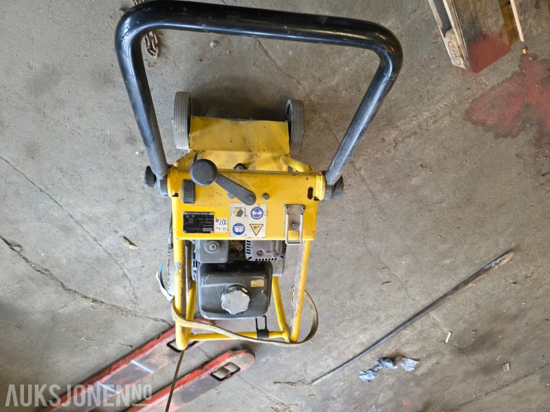 2013 Wacker Neuson Saw BFS 735A asfalt skjærer - Bouwmaterieel: afbeelding 5 2013 Wacker Neuson Saw BFS 735A asfalt skjærer - Bouwmaterieel: afbeelding 5