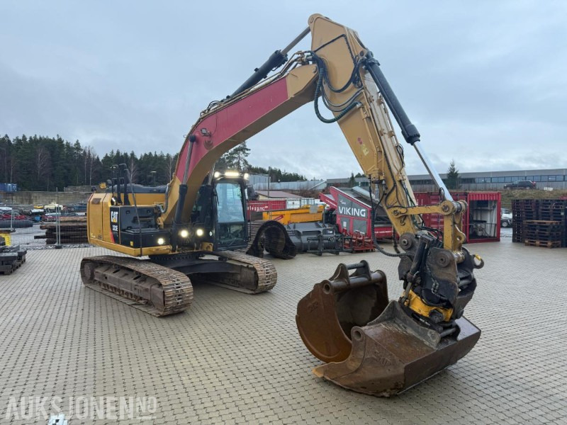 2014 Cat 323E BELTEGRAVER SERVICEAVTALE ENGCON TILTROTATOR MASKINSTYRING SENTRALSMØRING. - Rupsgraafmachine: afbeelding 2 2014 Cat 323E BELTEGRAVER SERVICEAVTALE ENGCON TILTROTATOR MASKINSTYRING SENTRALSMØRING. - Rupsgraafmachine: afbeelding 2