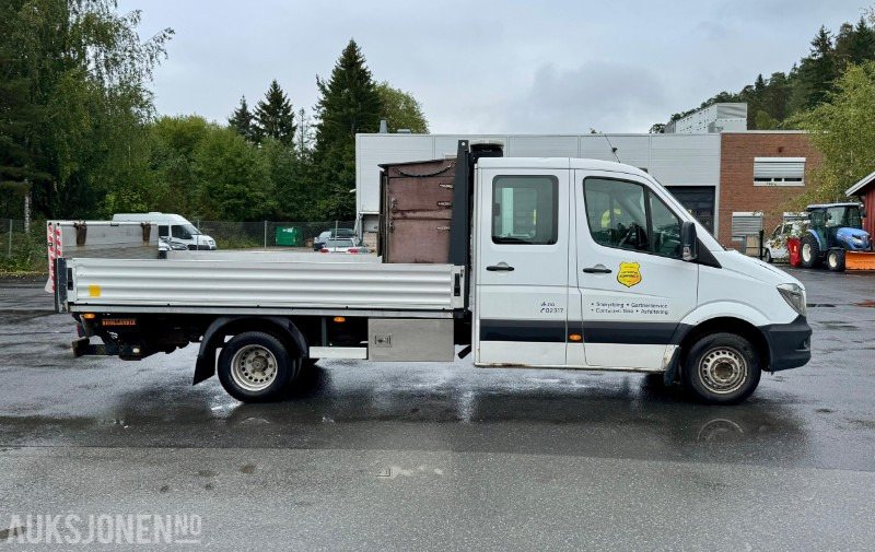 2014 Mercedes-Benz Sprinter 516 CDI planbil, 5-tonn, dobbelkabin, bakløft, lysbjelke - Vrachtwagen met open laadbak: afbeelding 4 2014 Mercedes-Benz Sprinter 516 CDI planbil, 5-tonn, dobbelkabin, bakløft, lysbjelke - Vrachtwagen met open laadbak: afbeelding 4