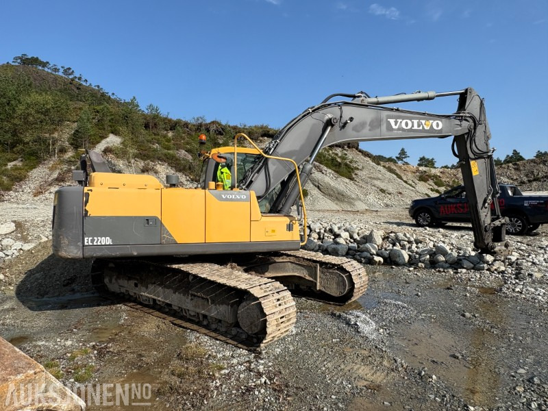 2014 Volvo EC 220DL - 10 656 timer - sertifisert - Graafmachine: afbeelding 3 2014 Volvo EC 220DL - 10 656 timer - sertifisert - Graafmachine: afbeelding 3