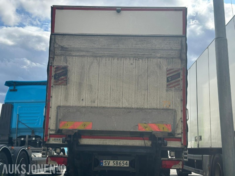 2015 Scania P-serie 280 4*2 - skapbil med løftelem og ryggekamera - Bakwagen: afbeelding 3 2015 Scania P-serie 280 4*2 - skapbil med løftelem og ryggekamera - Bakwagen: afbeelding 3