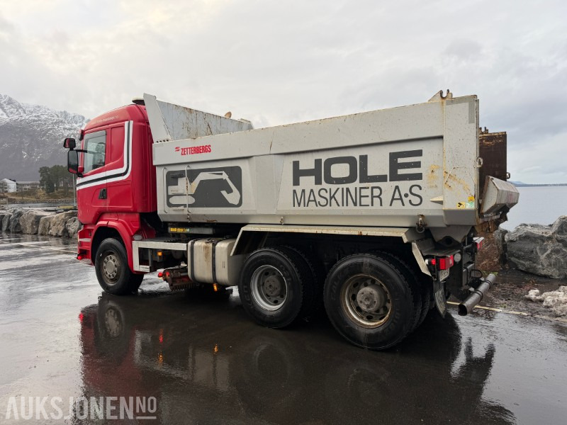 2015 Scania R520 6x4 Tandem - Navredukdjon - Brøyterigget tippbil m/ underliggende skjær - EU godkjent til oktober 2026 - Kipper vrachtwagen: afbeelding 4 2015 Scania R520 6x4 Tandem - Navredukdjon - Brøyterigget tippbil m/ underliggende skjær - EU godkjent til oktober 2026 - Kipper vrachtwagen: afbeelding 4
