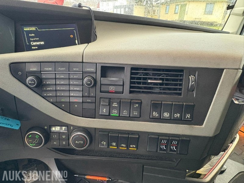 Kraanwagen 2015 VOLVO FH540 6x2 KRANBIL med Palfinger PK16502: afbeelding 43 Kraanwagen 2015 VOLVO FH540 6x2 KRANBIL med Palfinger PK16502: afbeelding 43