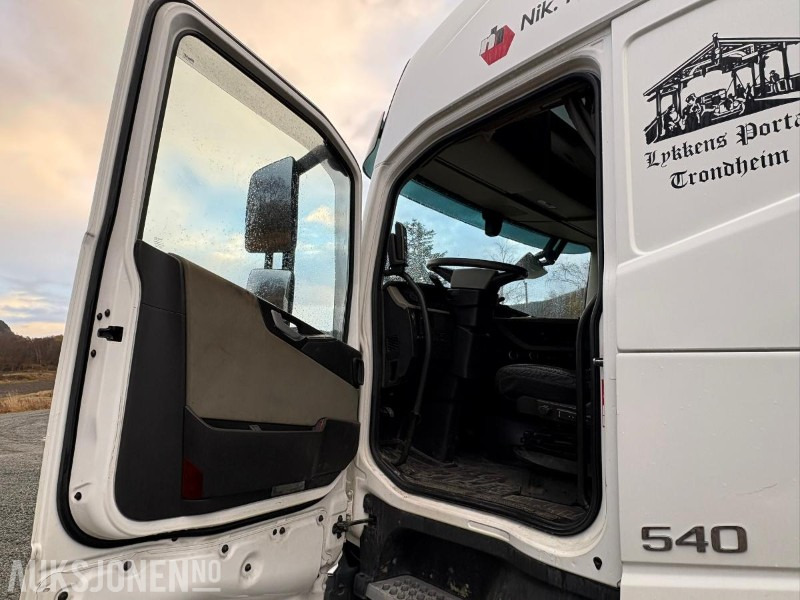 Kraanwagen 2015 VOLVO FH540 6x2 KRANBIL med Palfinger PK16502: afbeelding 29 Kraanwagen 2015 VOLVO FH540 6x2 KRANBIL med Palfinger PK16502: afbeelding 29