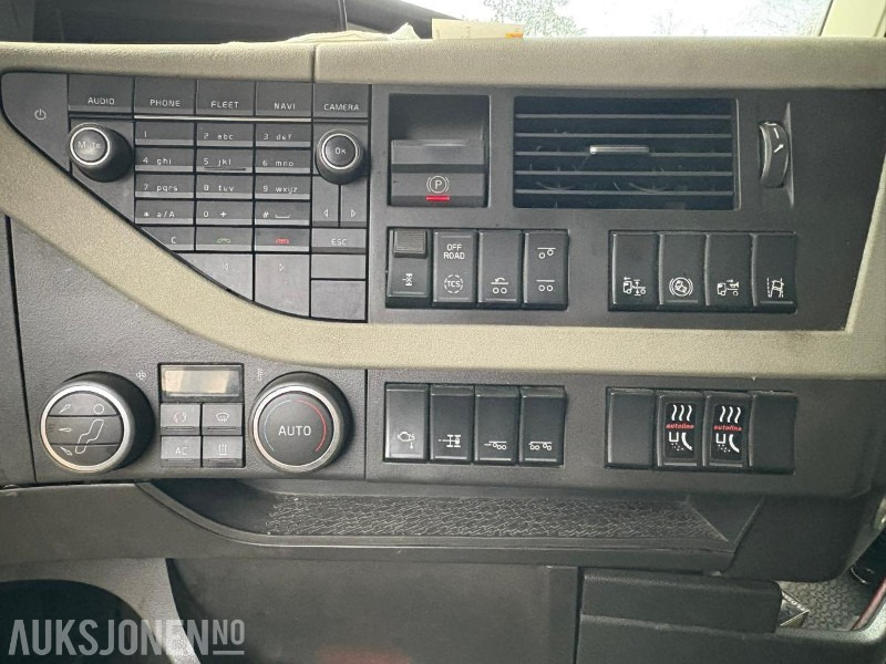 Kraanwagen 2015 VOLVO FH540 6x2 KRANBIL med Palfinger PK16502: afbeelding 33 Kraanwagen 2015 VOLVO FH540 6x2 KRANBIL med Palfinger PK16502: afbeelding 33