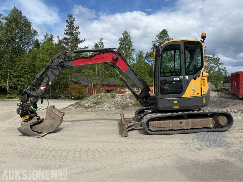 2015 Volvo ECR58D BELTEGRAVER ROTORTILT 2 SKUFFER SERVICEHISTORIKK. - Graafmachine: afbeelding 3 2015 Volvo ECR58D BELTEGRAVER ROTORTILT 2 SKUFFER SERVICEHISTORIKK. - Graafmachine: afbeelding 3