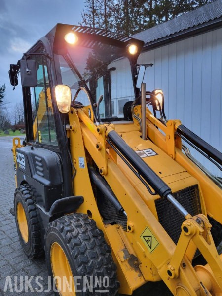 2016 JCB 1CX - Traktorgraver med graveskuff og frontlaster - Graaflaadmachine: afbeelding 2 2016 JCB 1CX - Traktorgraver med graveskuff og frontlaster - Graaflaadmachine: afbeelding 2