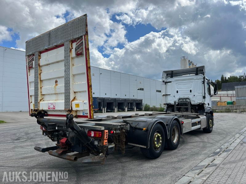 2016 Mercedes-Benz Antos 2545 containerbil med baklem, ryggekamera, hengerfeste, bluetec - Containertransporter/ Wissellaadbak vrachtwagen: afbeelding 5 2016 Mercedes-Benz Antos 2545 containerbil med baklem, ryggekamera, hengerfeste, bluetec - Containertransporter/ Wissellaadbak vrachtwagen: afbeelding 5