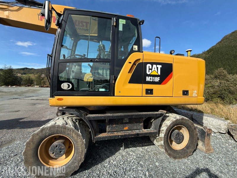 2018 Velholdt Cat M318F Hjulgraver med OilQuick Rototilt R6, 9577 timer - Graafmachine: afbeelding 3 2018 Velholdt Cat M318F Hjulgraver med OilQuick Rototilt R6, 9577 timer - Graafmachine: afbeelding 3