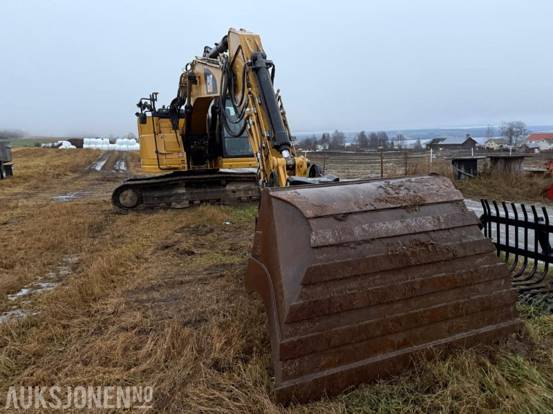 2019 Cat 325L m/Engcon tiltrotator, Gps og 2 skuffer - Graafmachine: afbeelding 5 2019 Cat 325L m/Engcon tiltrotator, Gps og 2 skuffer - Graafmachine: afbeelding 5